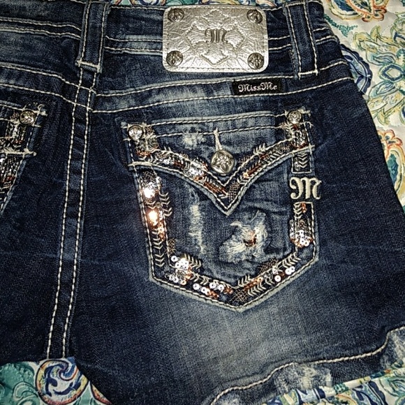 SOLD - Picture 1 of 3